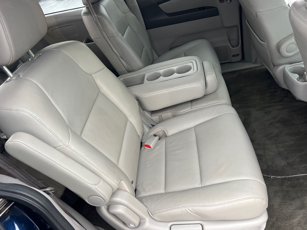 2016 Honda Odyssey Image 16