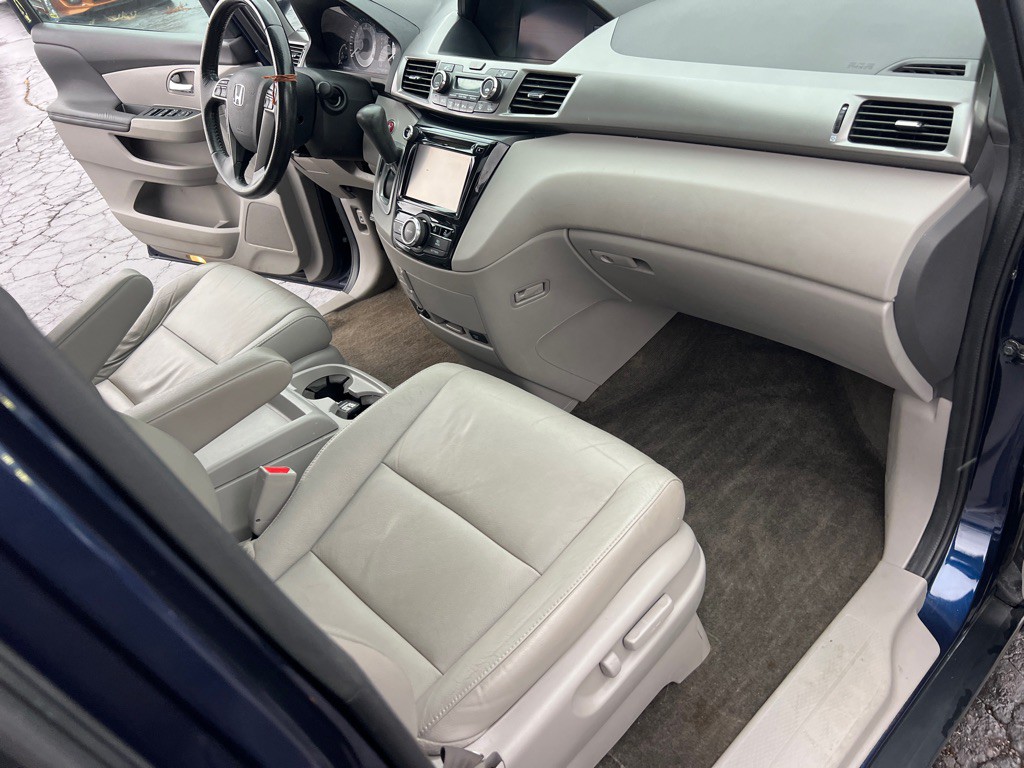 2016 Honda Odyssey Image 19