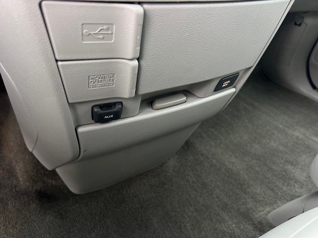 2016 Honda Odyssey Image 34