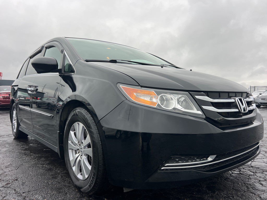 2016 Honda Odyssey Image 1