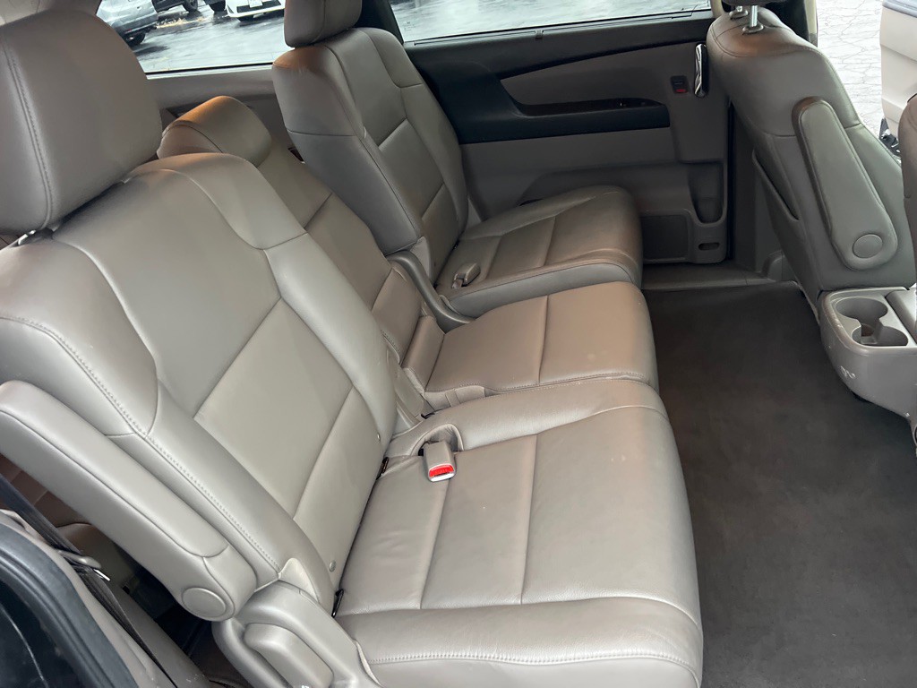 2016 Honda Odyssey Image 16