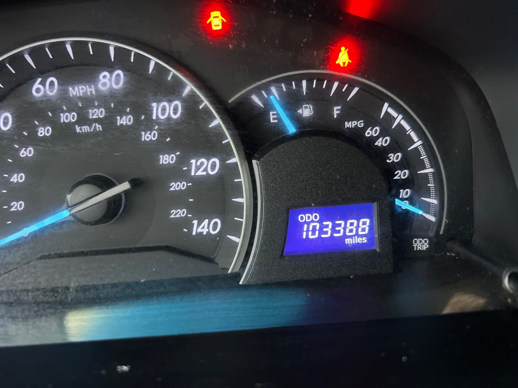 2013 Toyota Camry Image 22