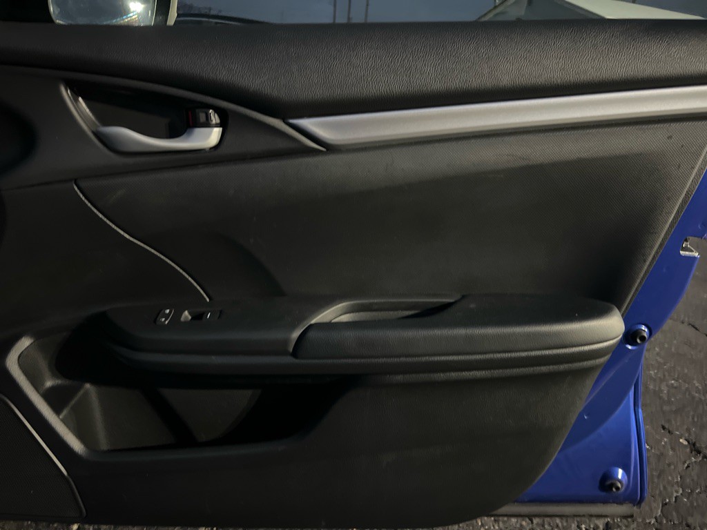 2020 Honda Civic Image 17