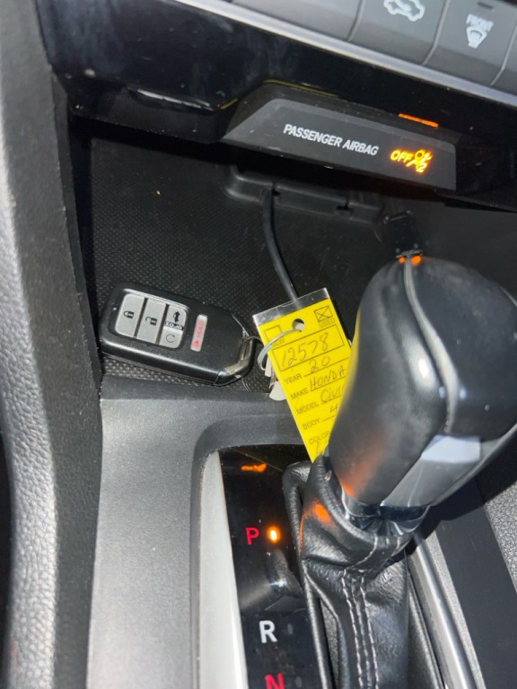 2020 Honda Civic Image 30