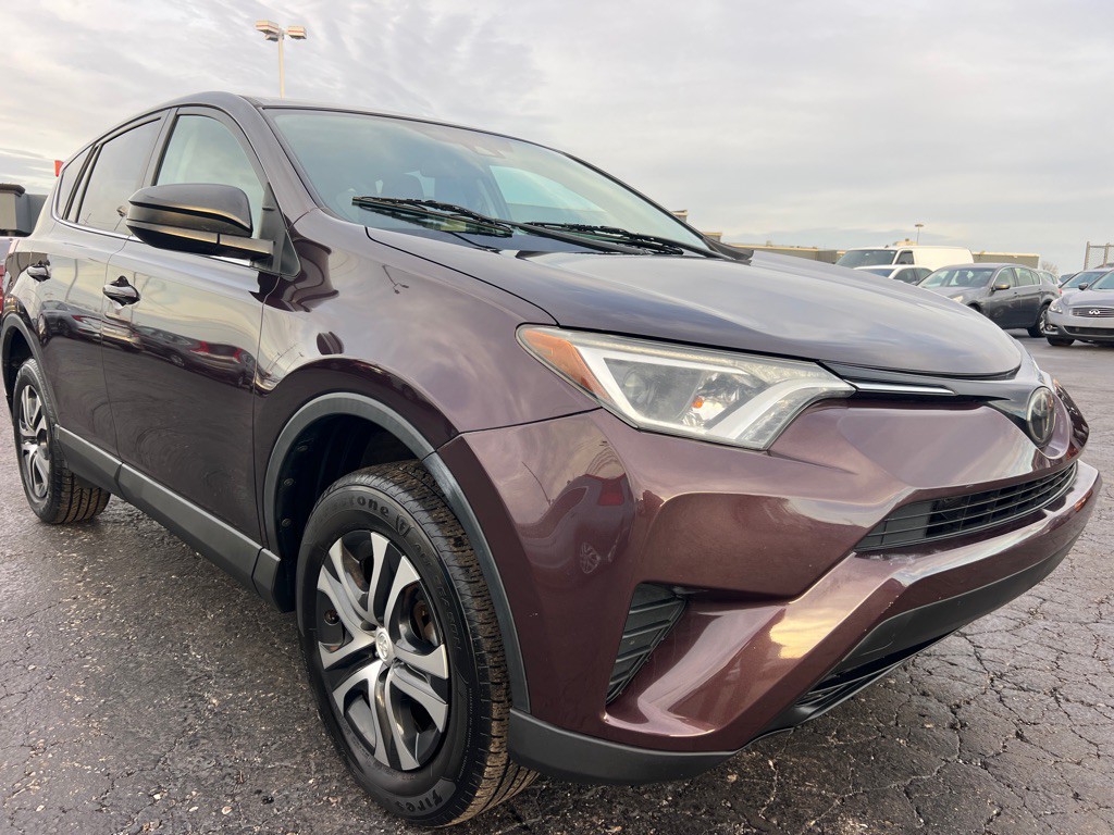 2018 Toyota Rav4 Image 1