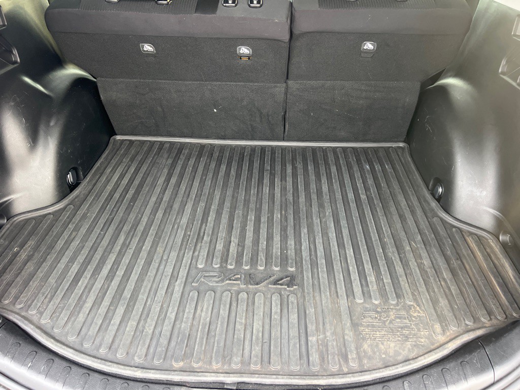 2018 Toyota Rav4 Image 23