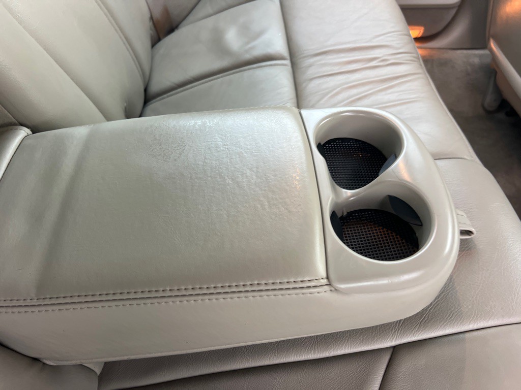 2009 Lincoln Town Car Image 16