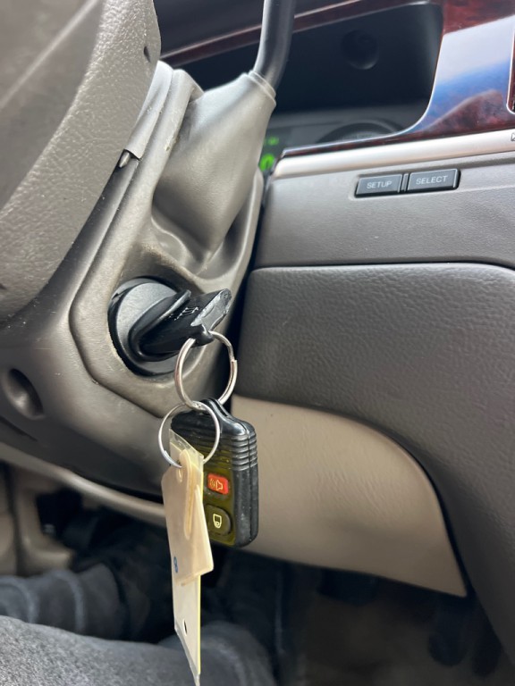 2009 Lincoln Town Car Image 25