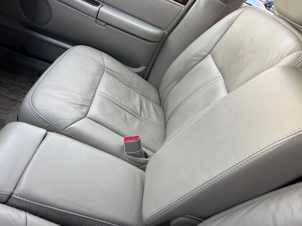 2009 Lincoln Town Car Image 30