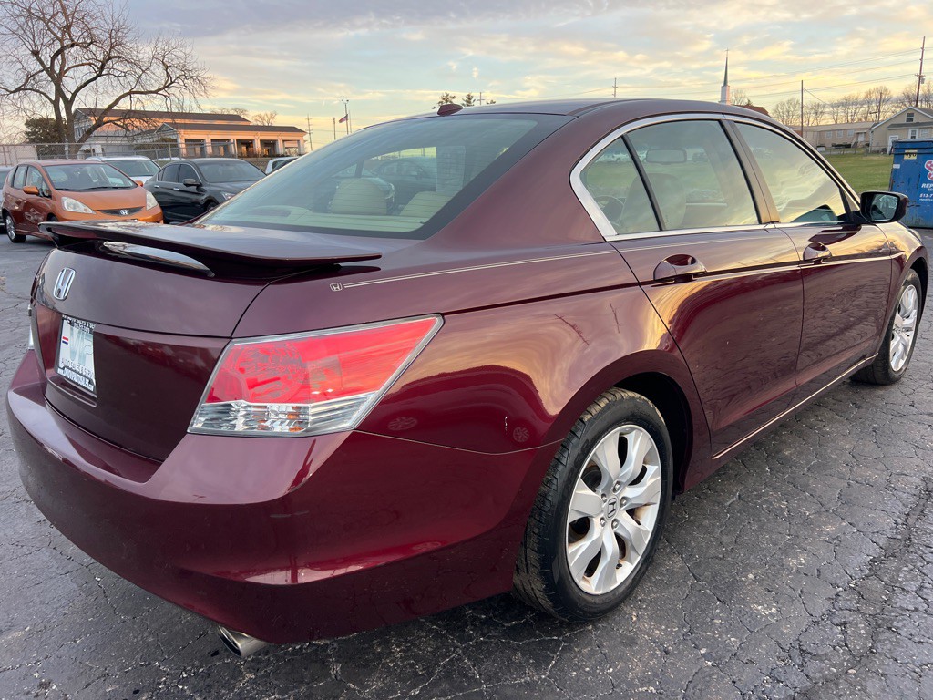 2010 Honda Accord Image 8