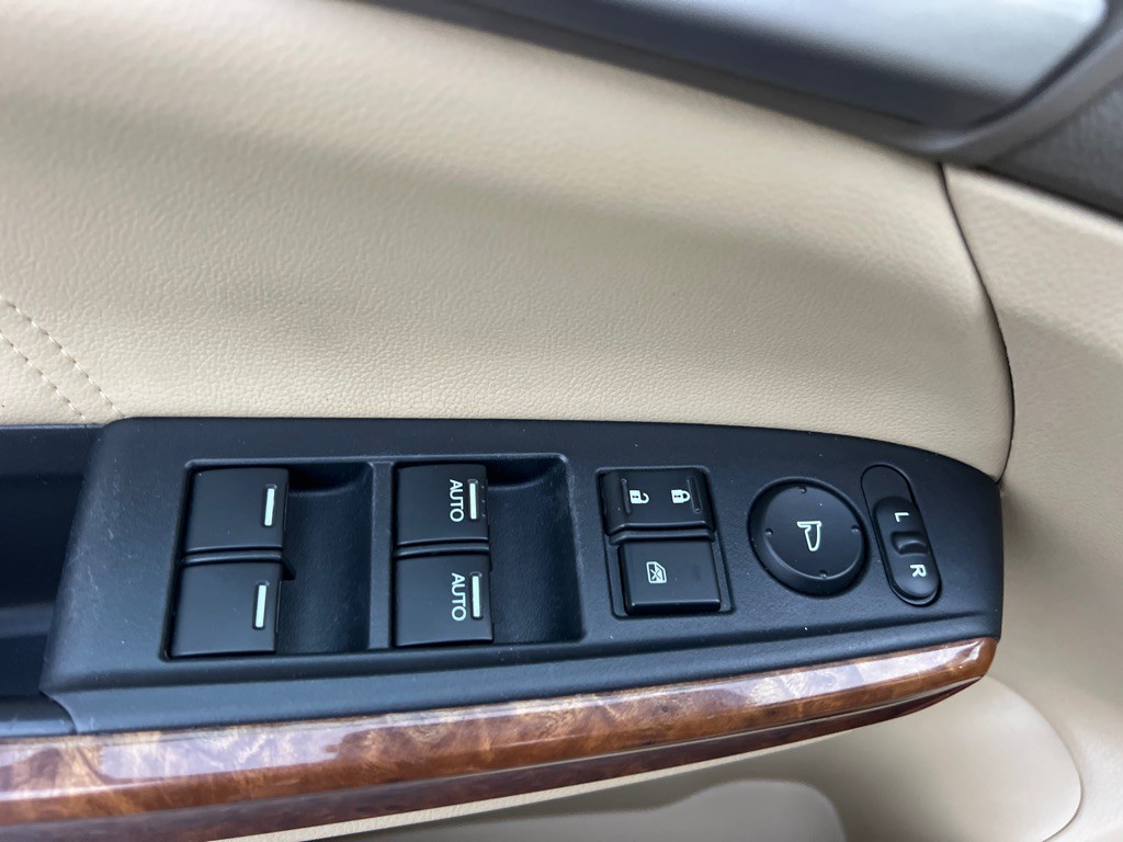 2010 Honda Accord Image 26