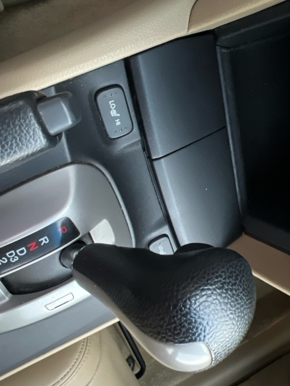 2010 Honda Accord Image 33