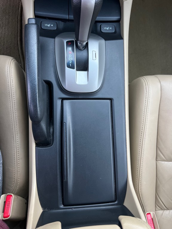 2010 Honda Accord Image 34