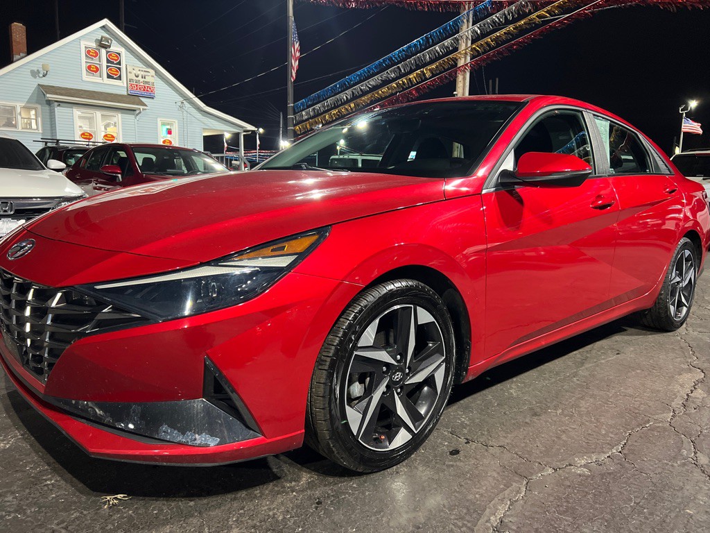 2021 Hyundai Elantra Image 3