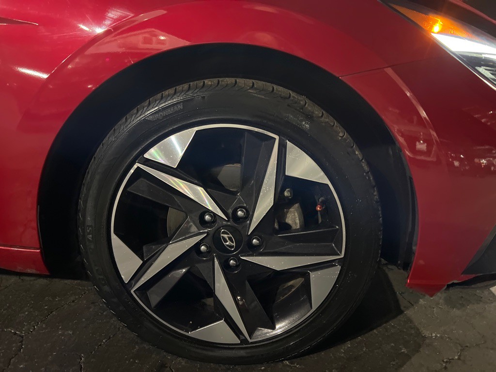 2021 Hyundai Elantra Image 36