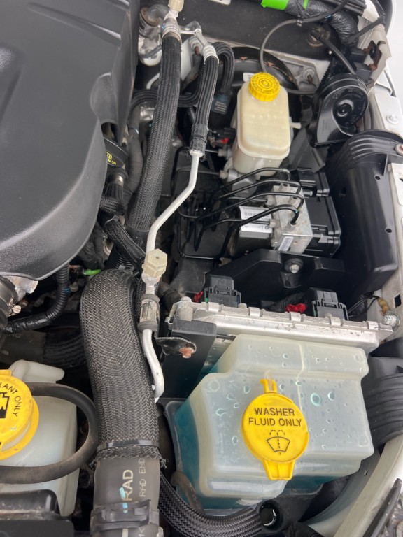 2016 Jeep Wrangler Image 34