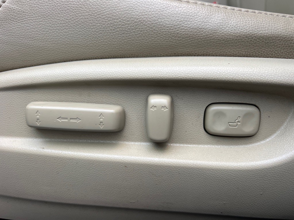 2014 Acura MDX Image 32