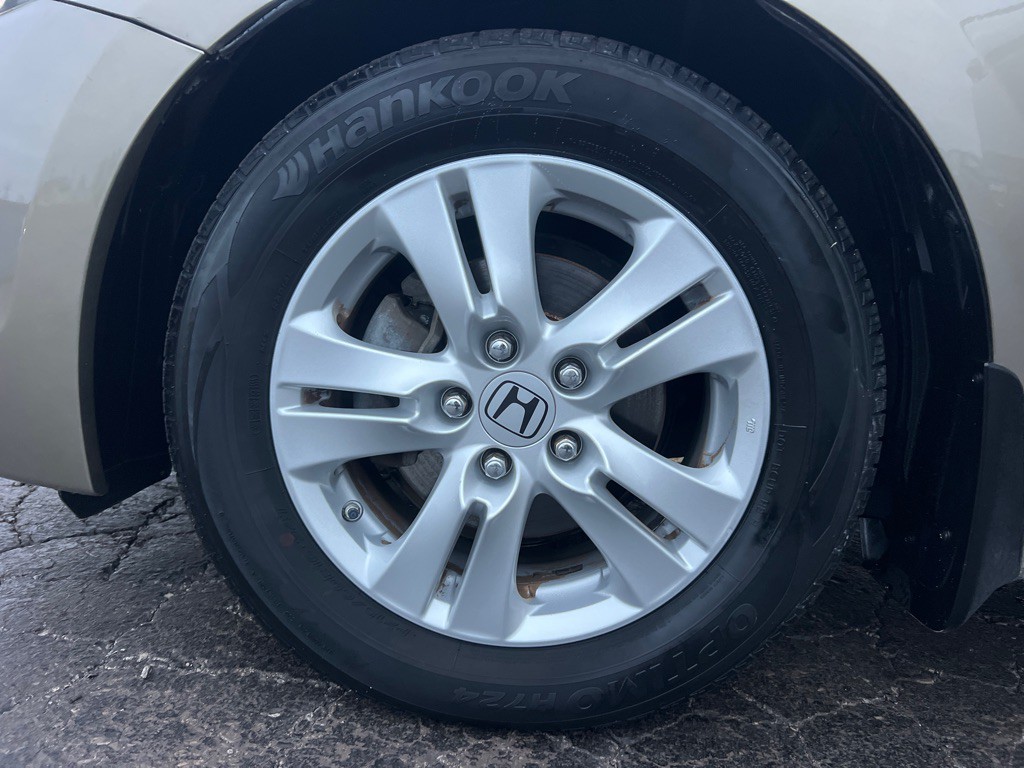 2010 Honda Accord Image 38