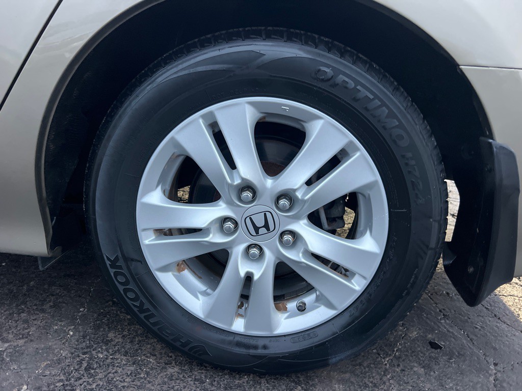 2010 Honda Accord Image 39