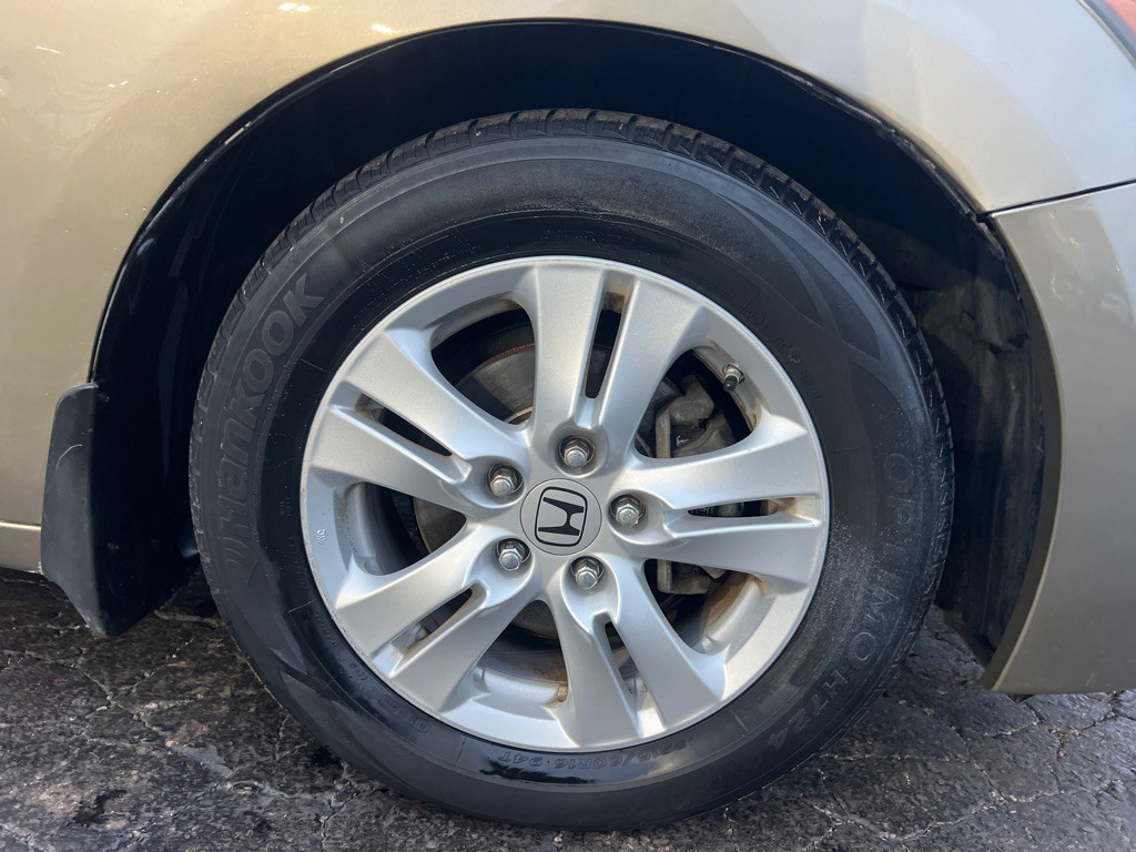 2010 Honda Accord Image 41