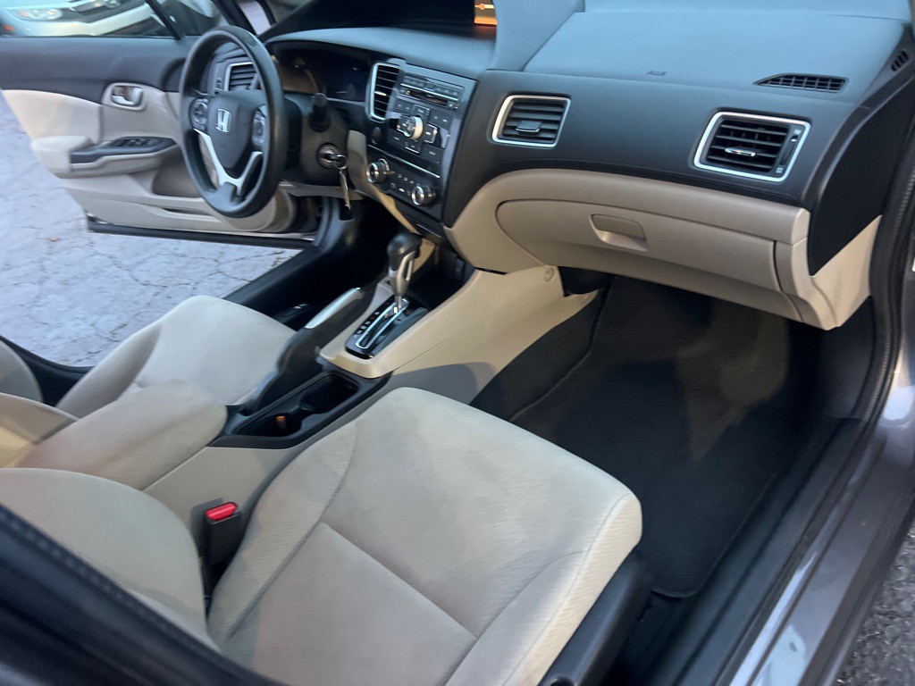 2013 Honda Civic Image 18