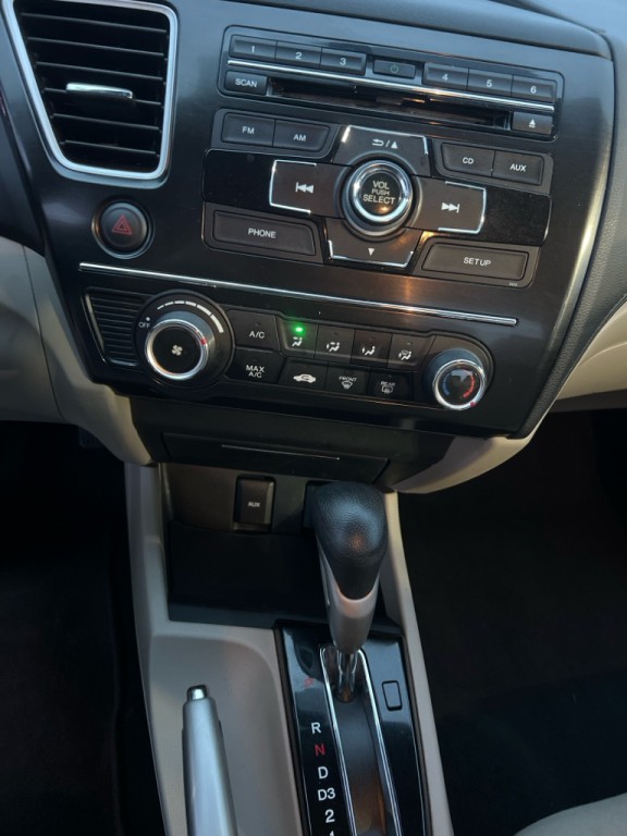 2013 Honda Civic Image 29