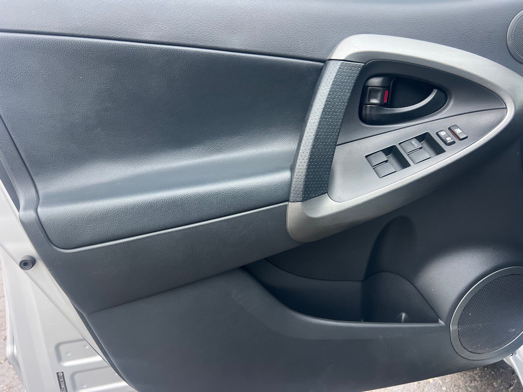 2009 Toyota Rav4 Image 10