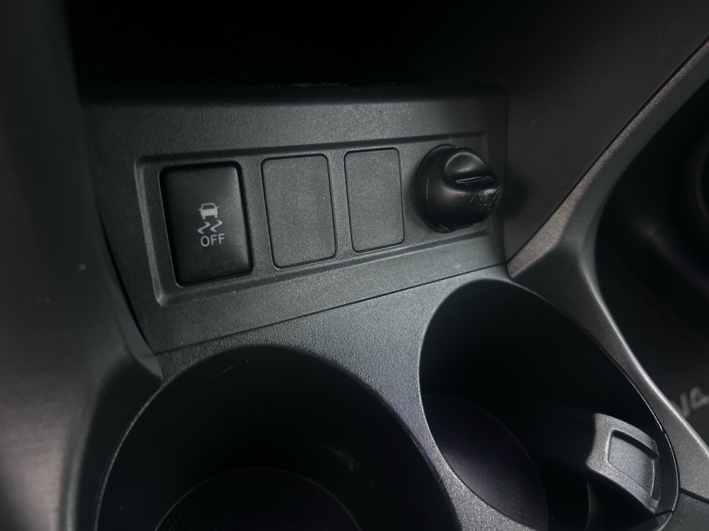 2009 Toyota Rav4 Image 32