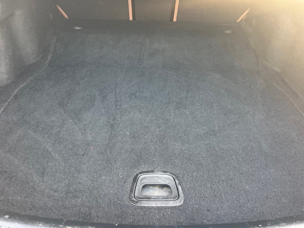 2017 Mercedes-Benz E-Class Image 22