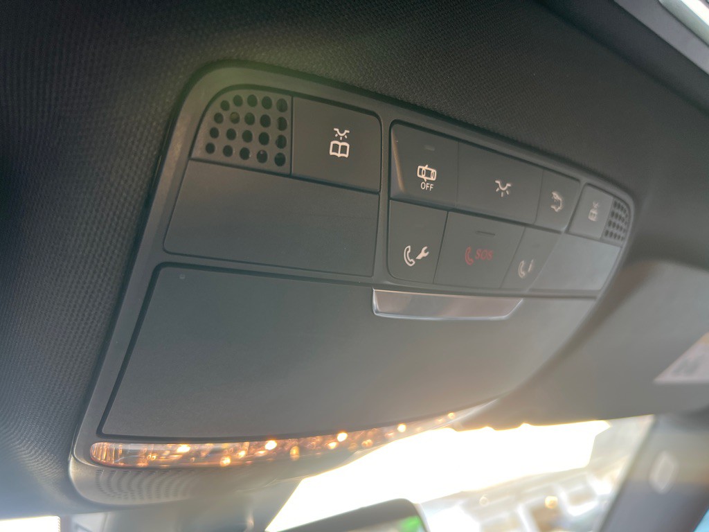 2017 Mercedes-Benz E-Class Image 36