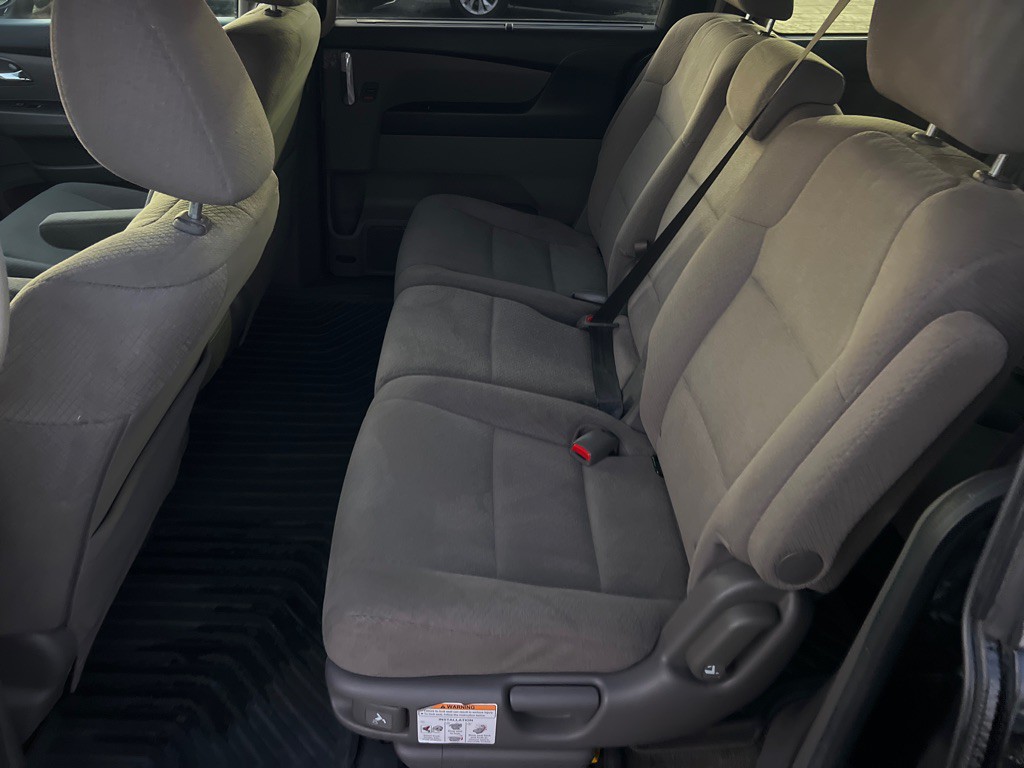 2016 Honda Odyssey Image 12