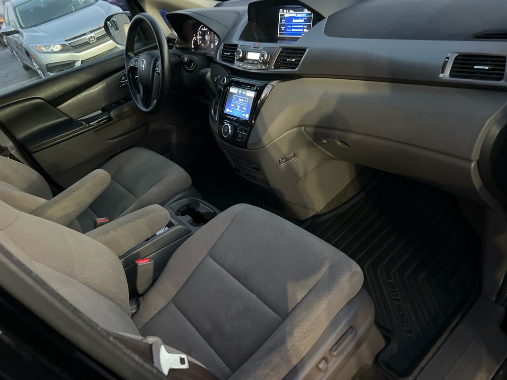2016 Honda Odyssey Image 21