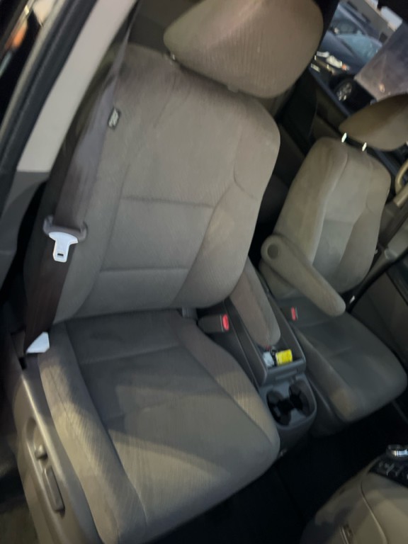 2016 Honda Odyssey Image 22