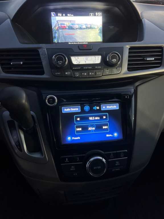 2016 Honda Odyssey Image 36