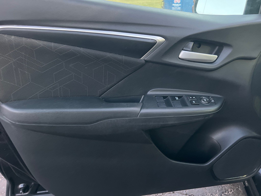 2015 Honda Fit Image 10