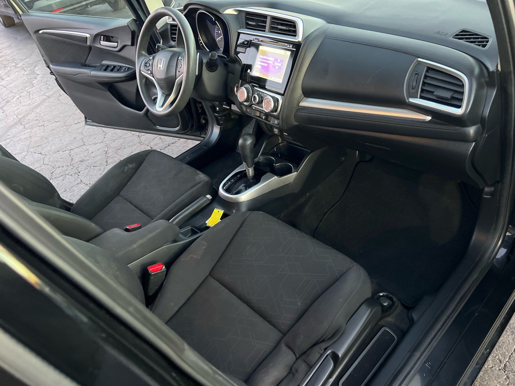 2015 Honda Fit Image 18
