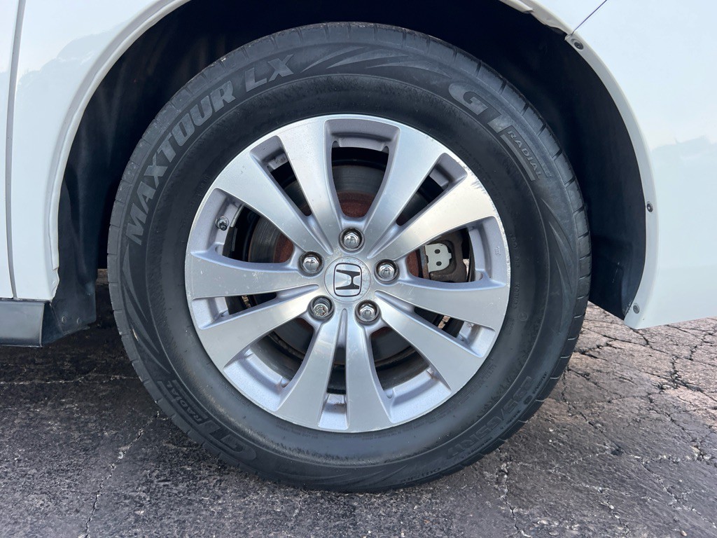 2015 Honda Odyssey Image 41