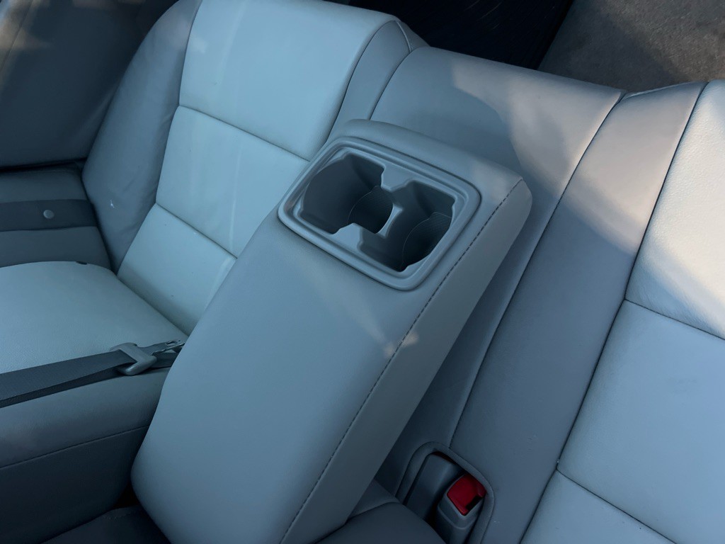 2012 Toyota Camry Image 17