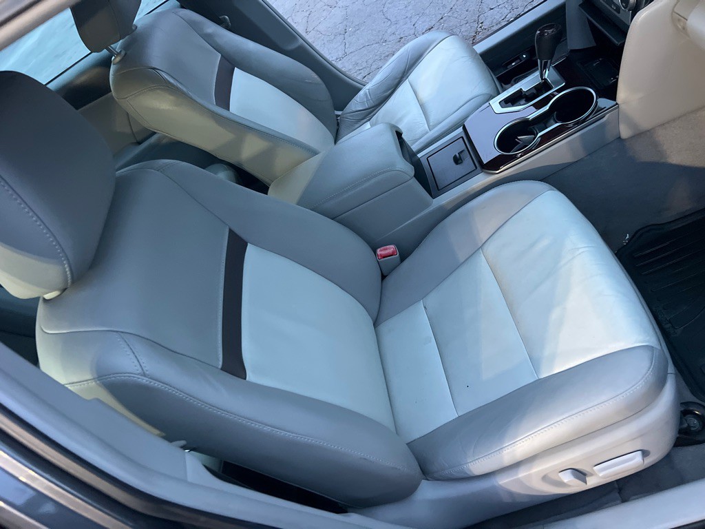 2012 Toyota Camry Image 20