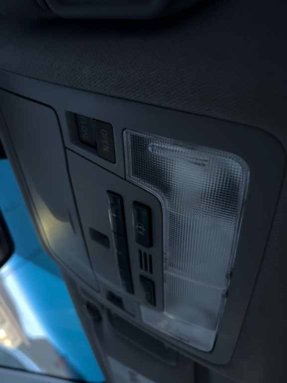 2012 Toyota Camry Image 34