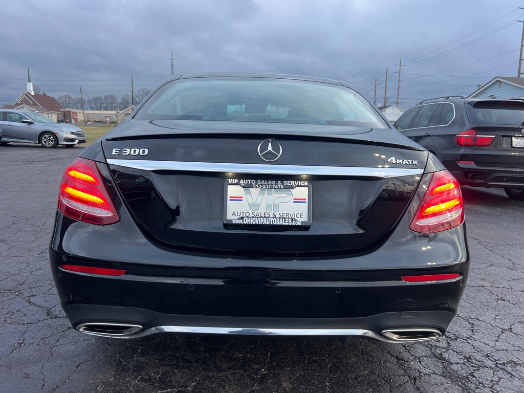 2017 Mercedes-Benz E-Class Image 6