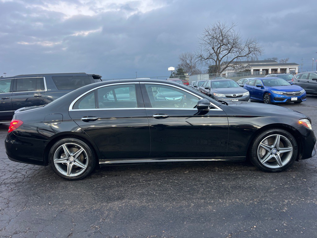 2017 Mercedes-Benz E-Class Image 8