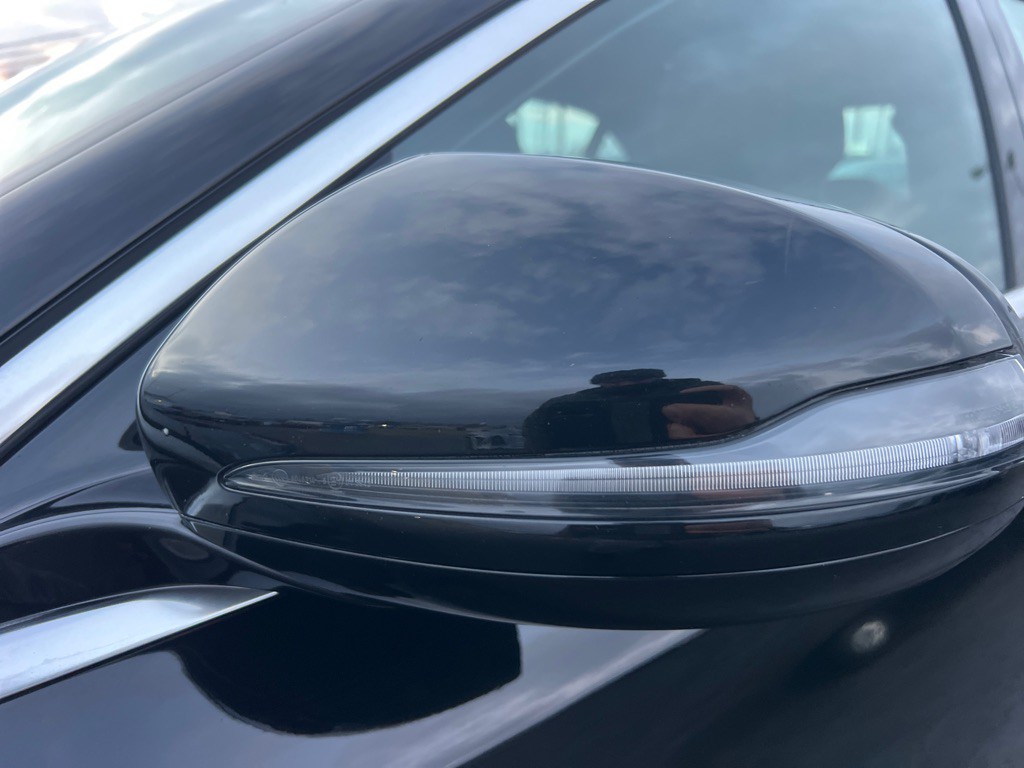 2017 Mercedes-Benz E-Class Image 10