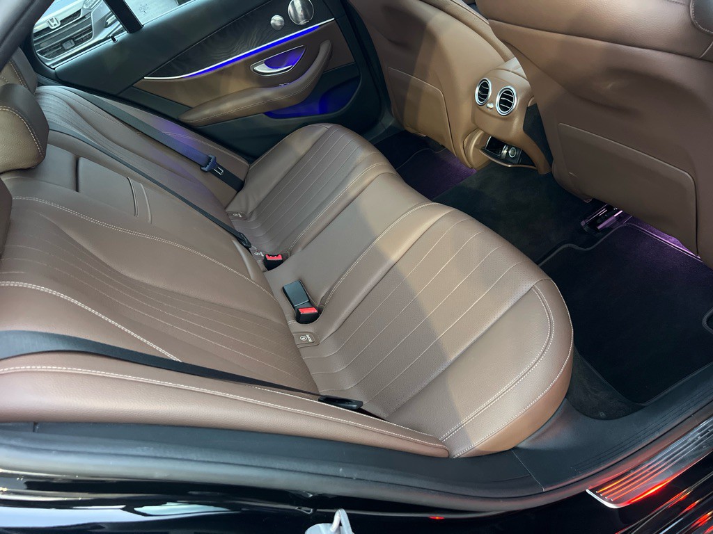 2017 Mercedes-Benz E-Class Image 16