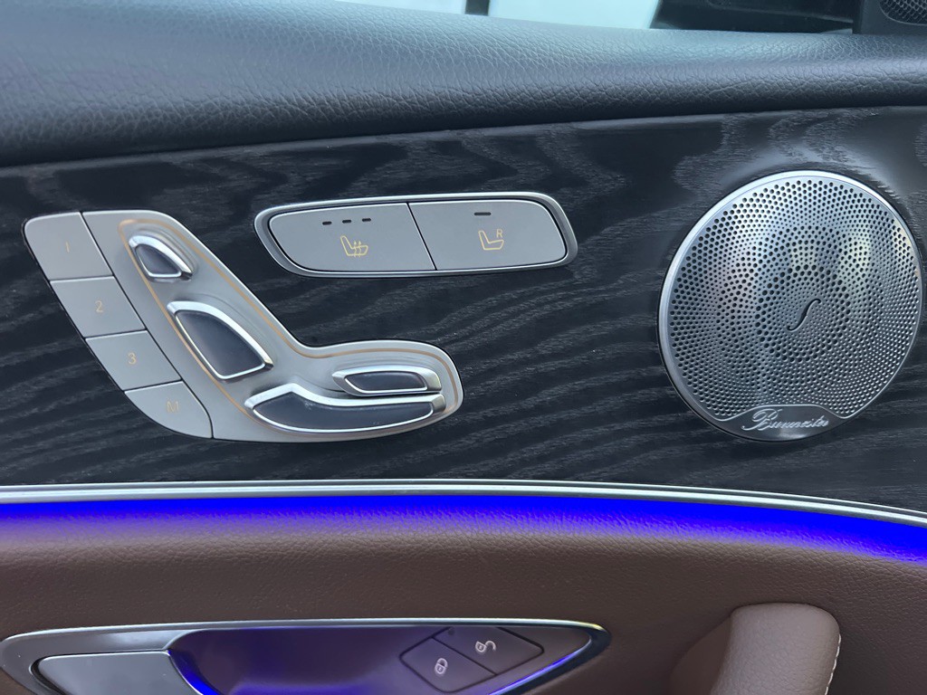 2017 Mercedes-Benz E-Class Image 25