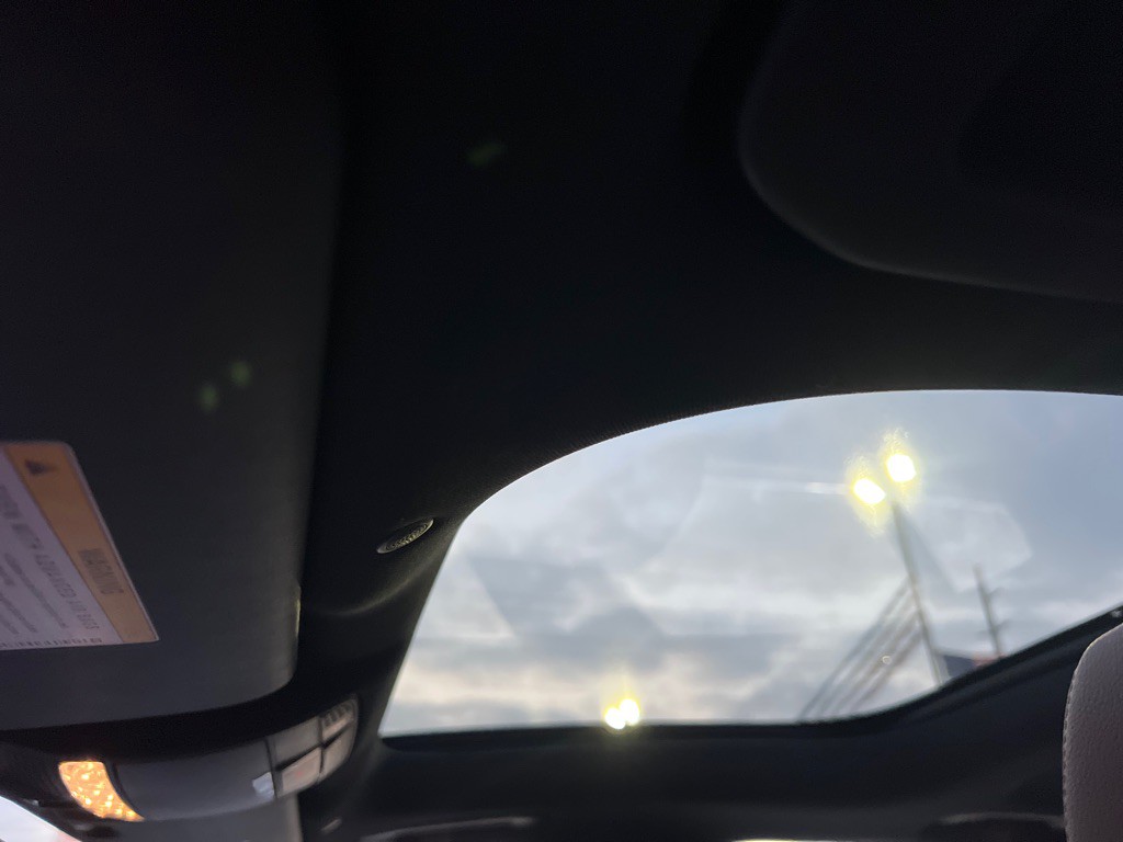 2017 Mercedes-Benz E-Class Image 37