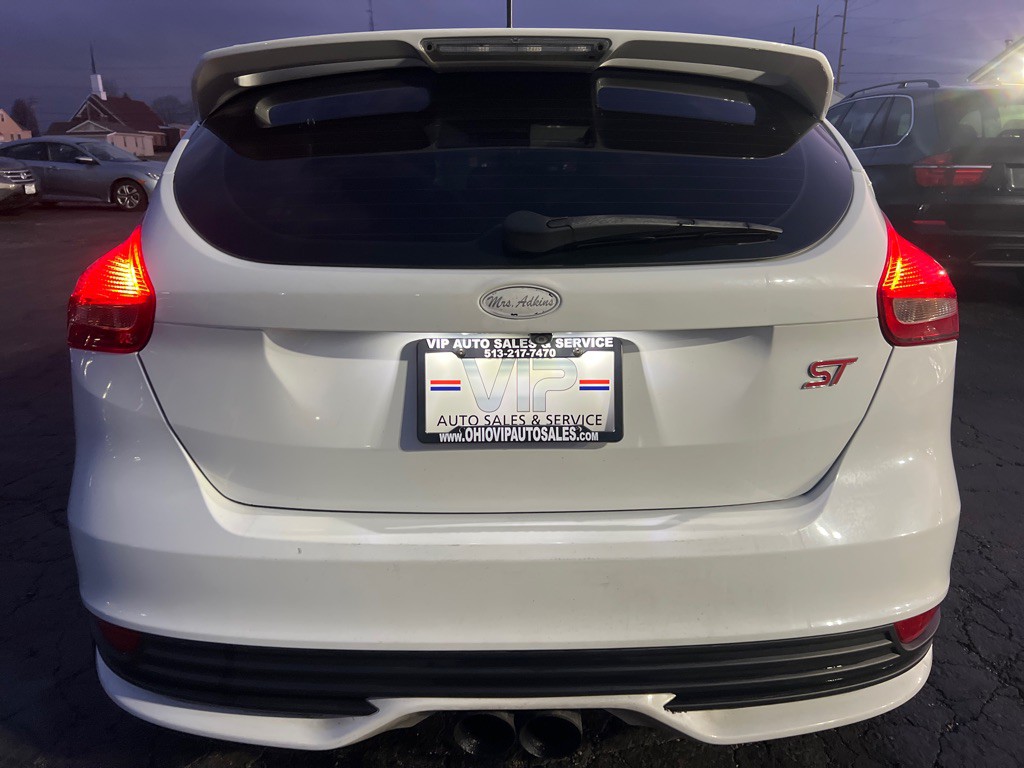 2017 Ford Focus Image 6