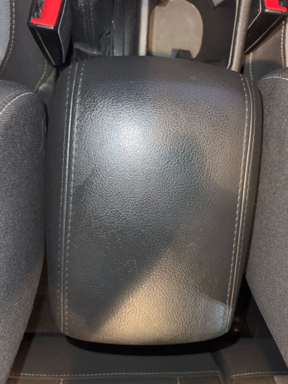 2017 Ford Focus Image 33