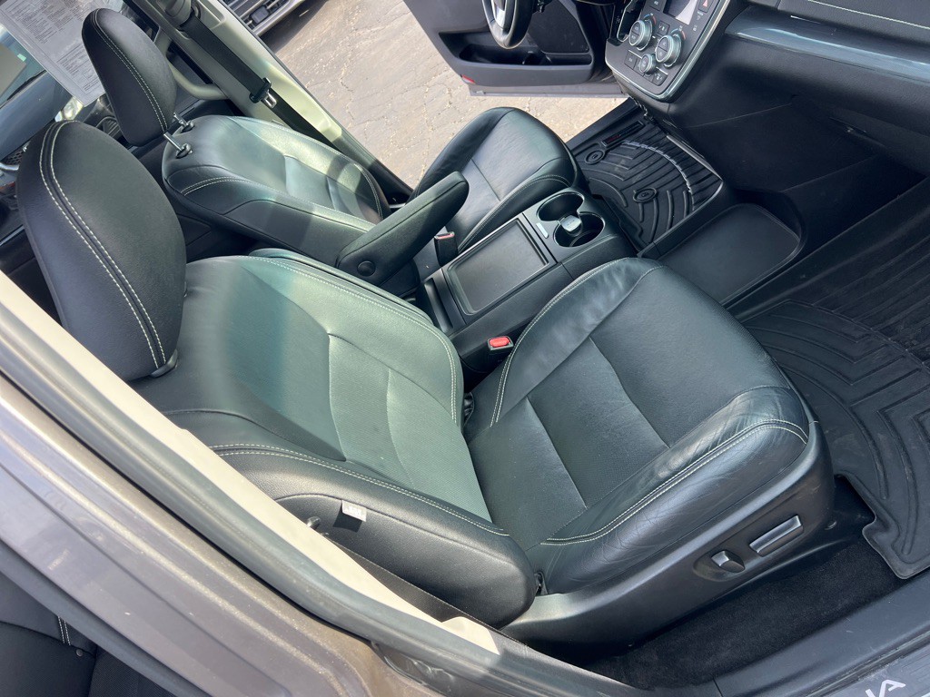 2015 Toyota Sienna Image 20