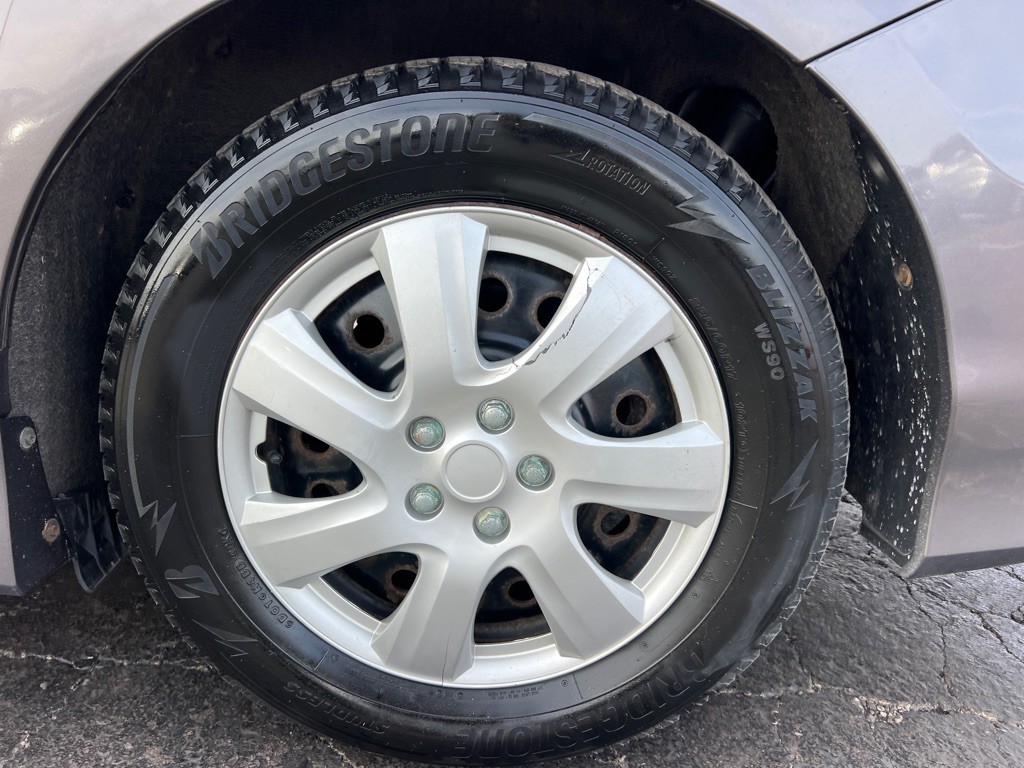 2015 Toyota Sienna Image 39